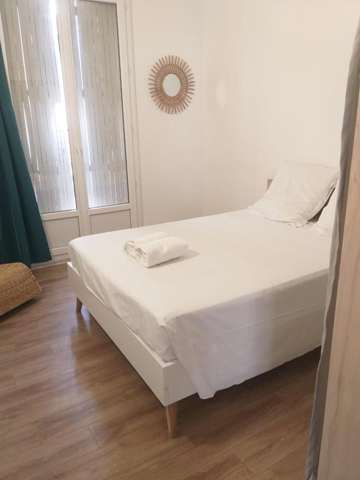 Le Refuge Urbain - Port A 2 Pas & Animaux Acceptes Apartment ตูลง ภายนอก รูปภาพ