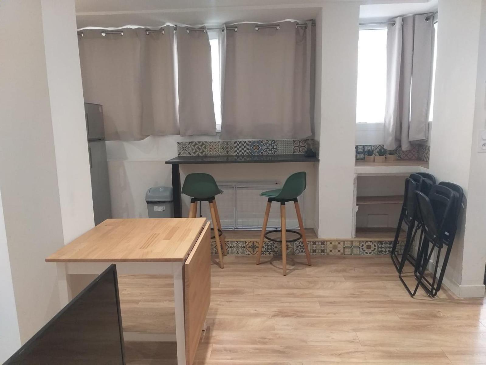 Le Refuge Urbain - Port A 2 Pas & Animaux Acceptes Apartment ตูลง ภายนอก รูปภาพ