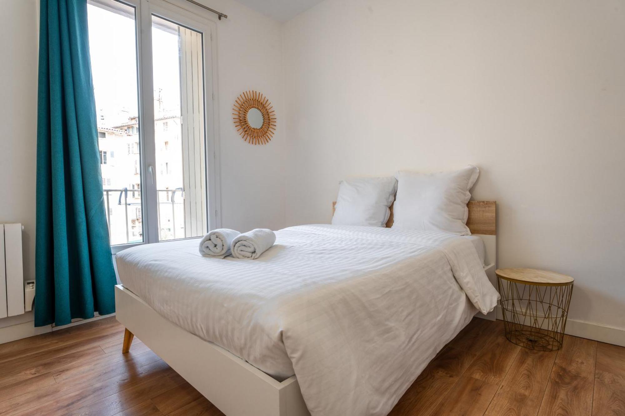 Le Refuge Urbain - Port A 2 Pas & Animaux Acceptes Apartment ตูลง ภายนอก รูปภาพ